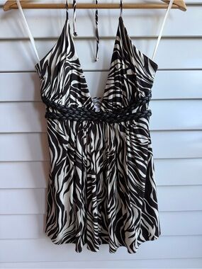 JAGGER Animal print Zebra Halter Top Leather Braided Adjustable tie MEDIUM